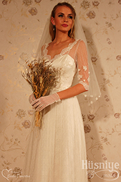 2025 Anais Model  