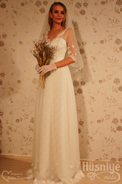 2025 Anais Model  