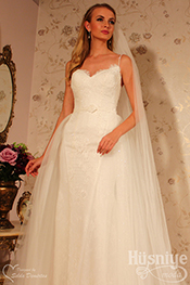 2025 Roz Mary Model  