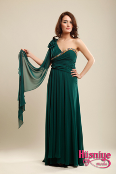 Dark green chiffon one- shoulder   dress model cream color options, the current .