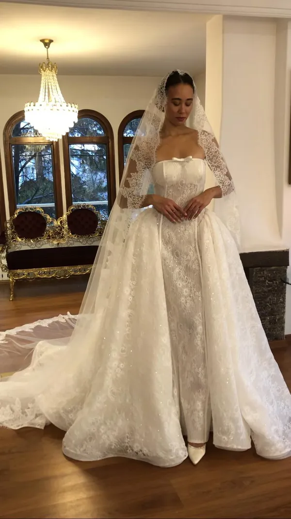 Beste Gelinliği: Zarafetin Dokunuşu