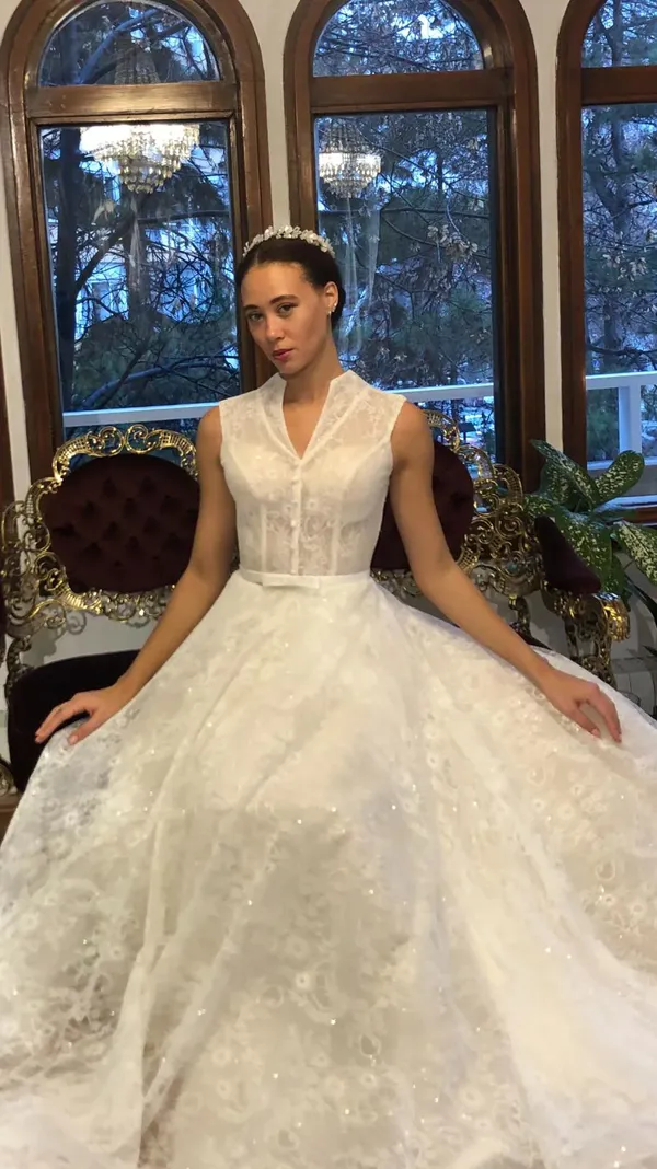 Kate Gelinlik